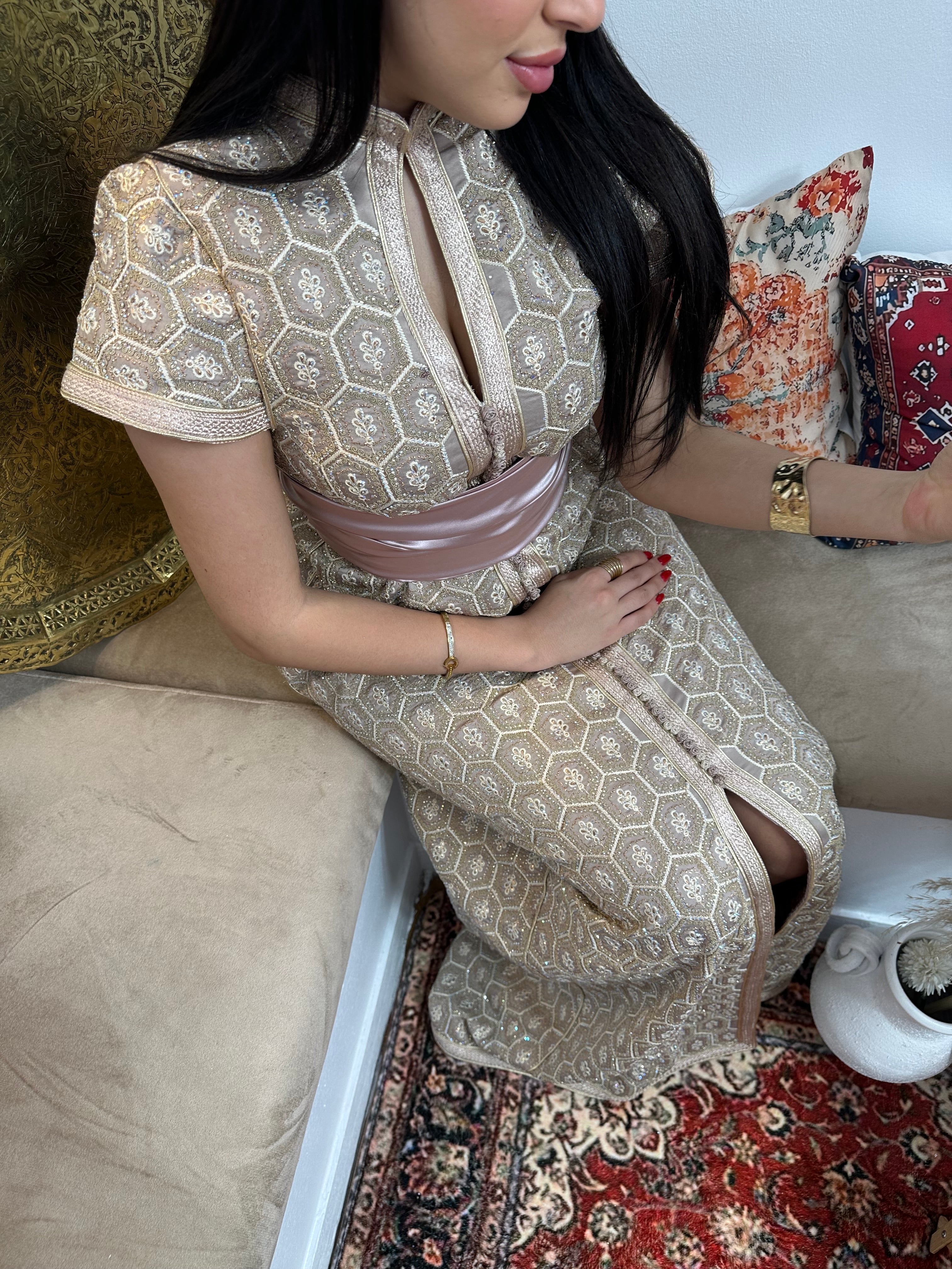CAFTAN ROYAL